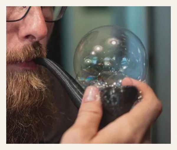 Bubble Pipe That Blows Bubbles