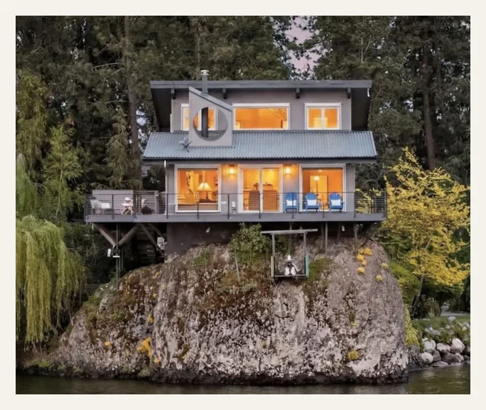 The House On The Rock: Idaho Lakefront Estate